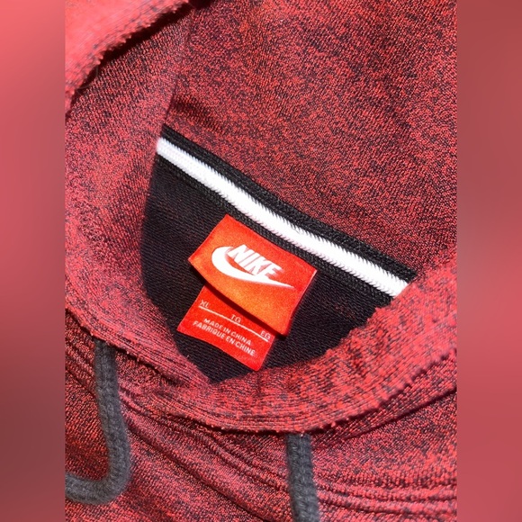 Nike French Terry Hoodie Shoebox Pullover Red Black Men's XL - Picture 5 of 5